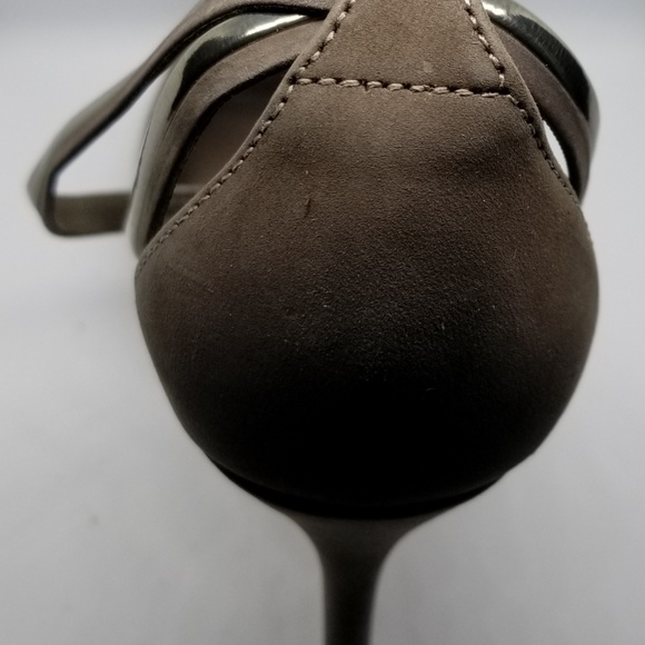 Shoes - Picture 4 of 4